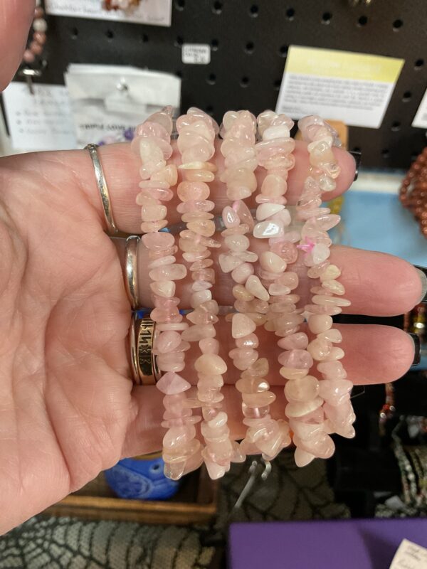 Morganite Chip Stone Bracelet