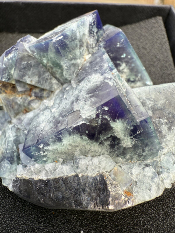 Supernova Pocket - UK Fluorite Specimen - Image 6