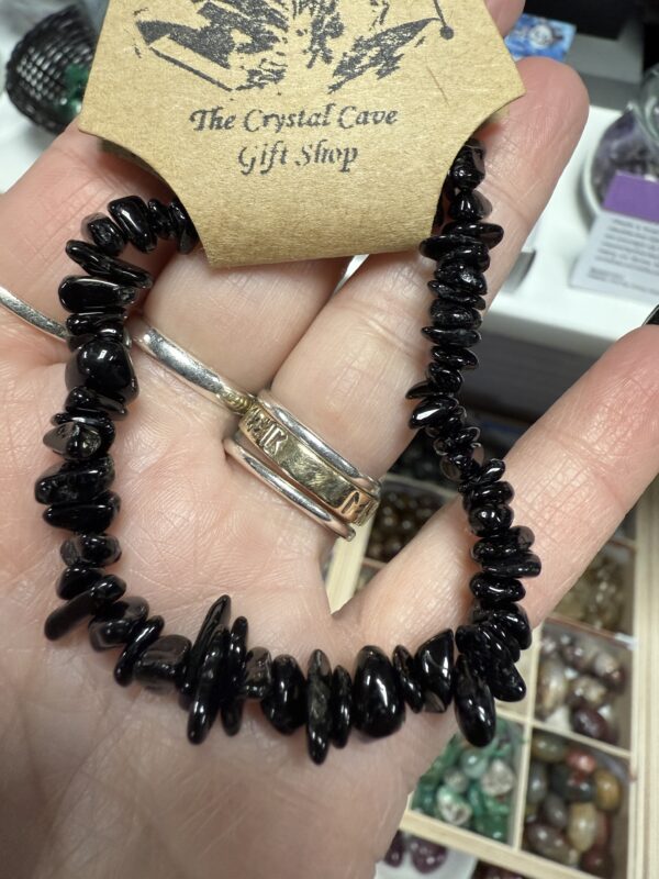 Black Tourmaline Chip Stone Bracelet