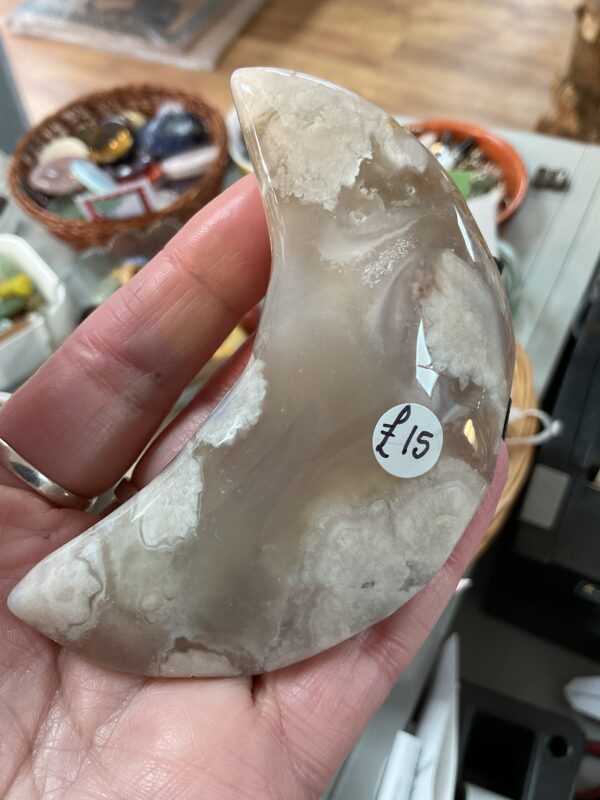 Flower Agate Crescenr Moon Carving - Image 3