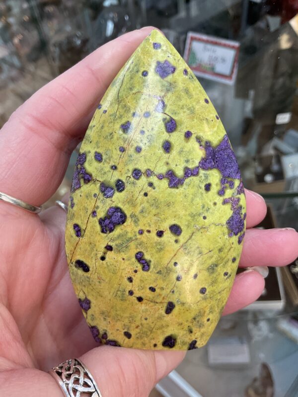 Atlantisite Freeform