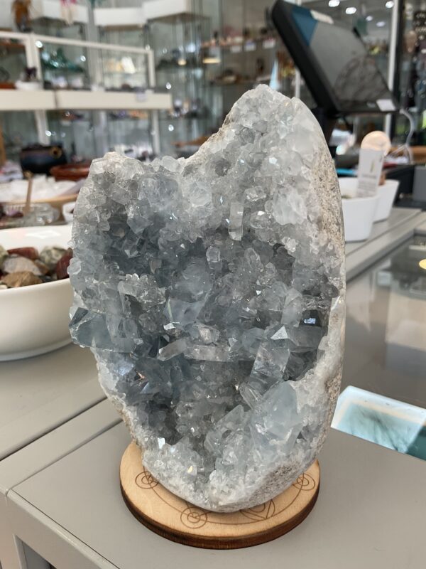 Celestite Standing Freeform