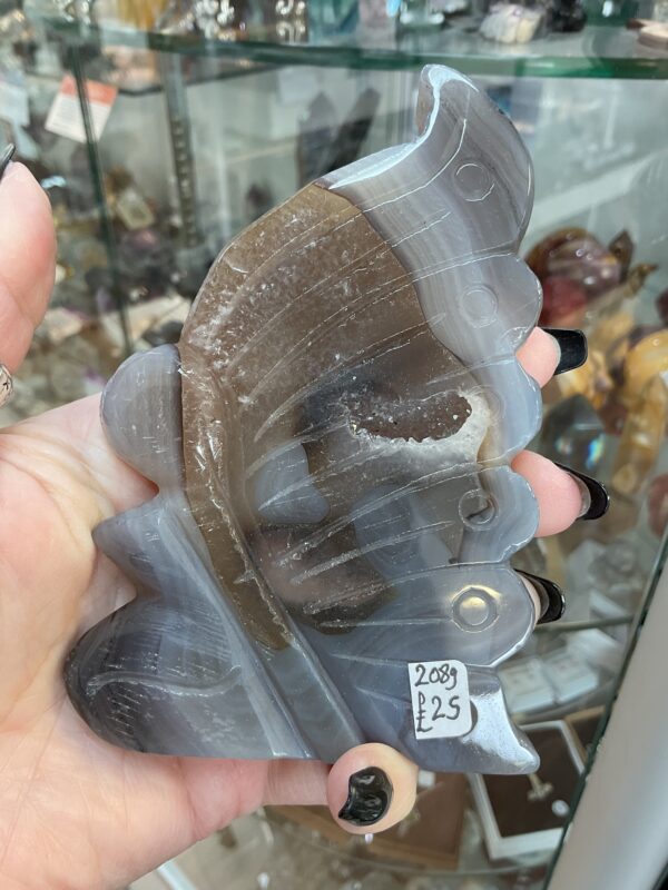 Agate Fairy Carving - Image 3