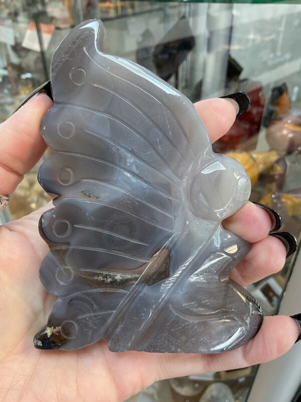 Agate Fairy Carving - Image 4