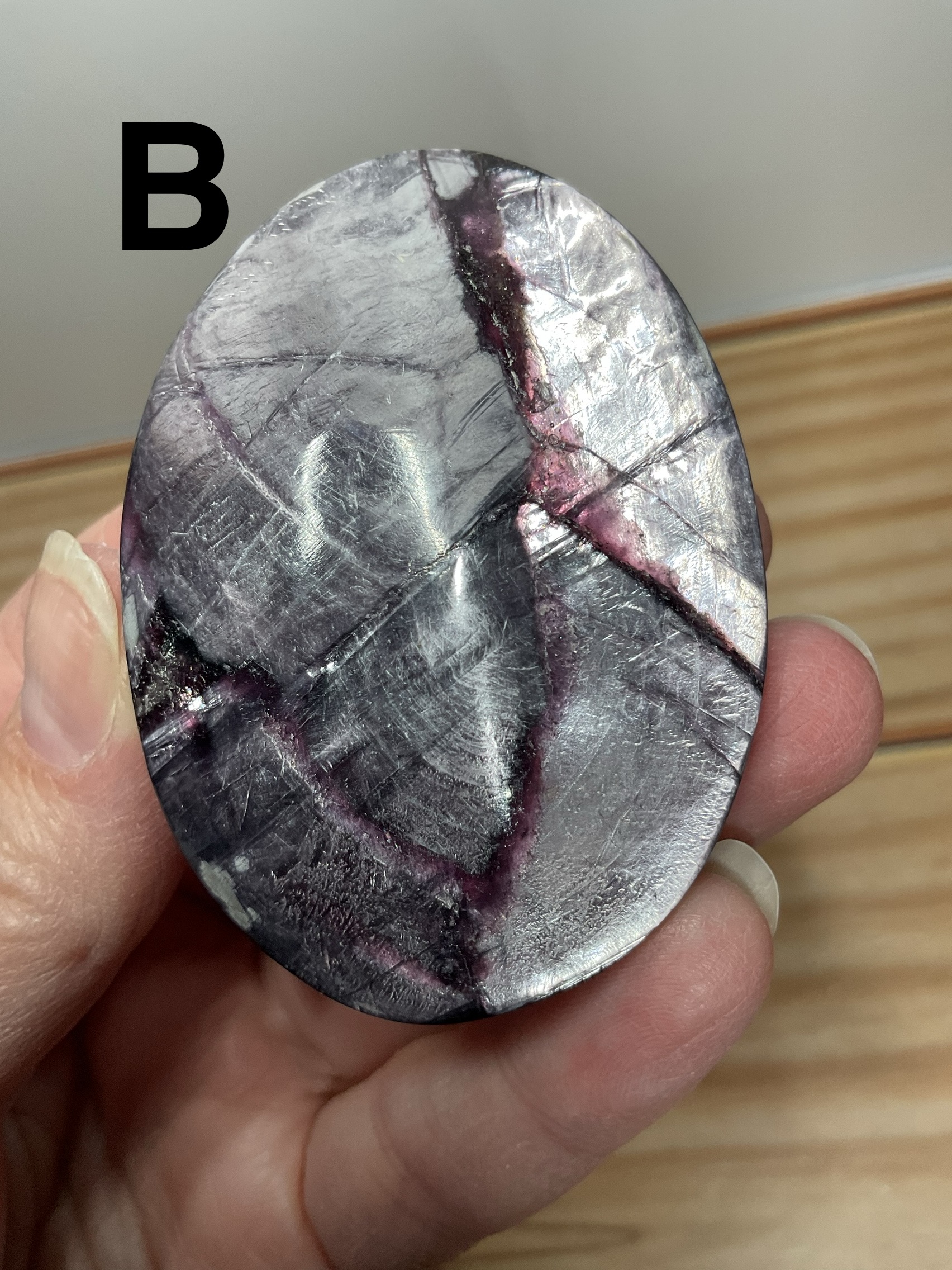 Purple Mica (Gemmy Lepidolite) Palm Stone - Image 6
