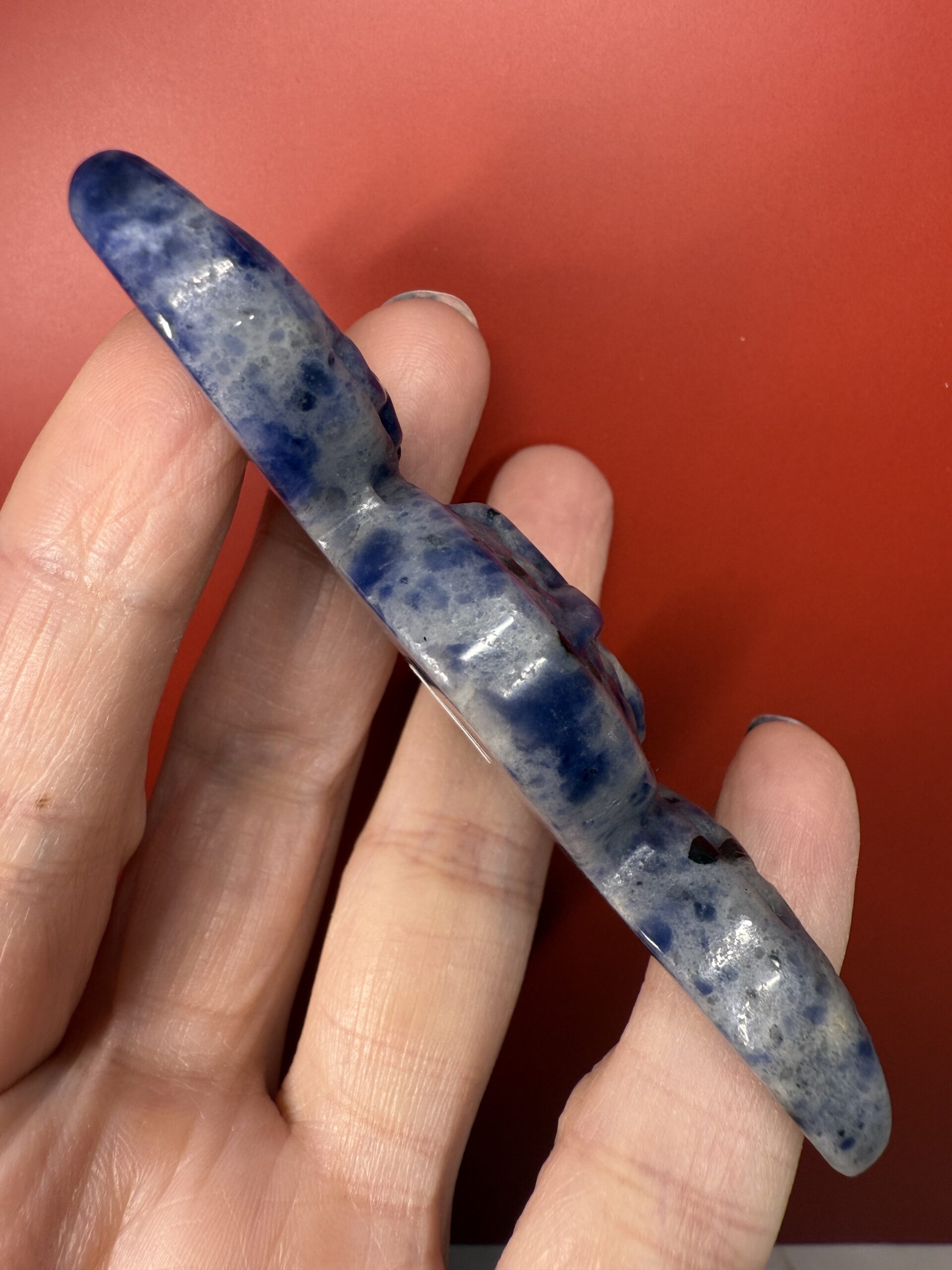 Sodalite Triple Moon Carving - Image 5