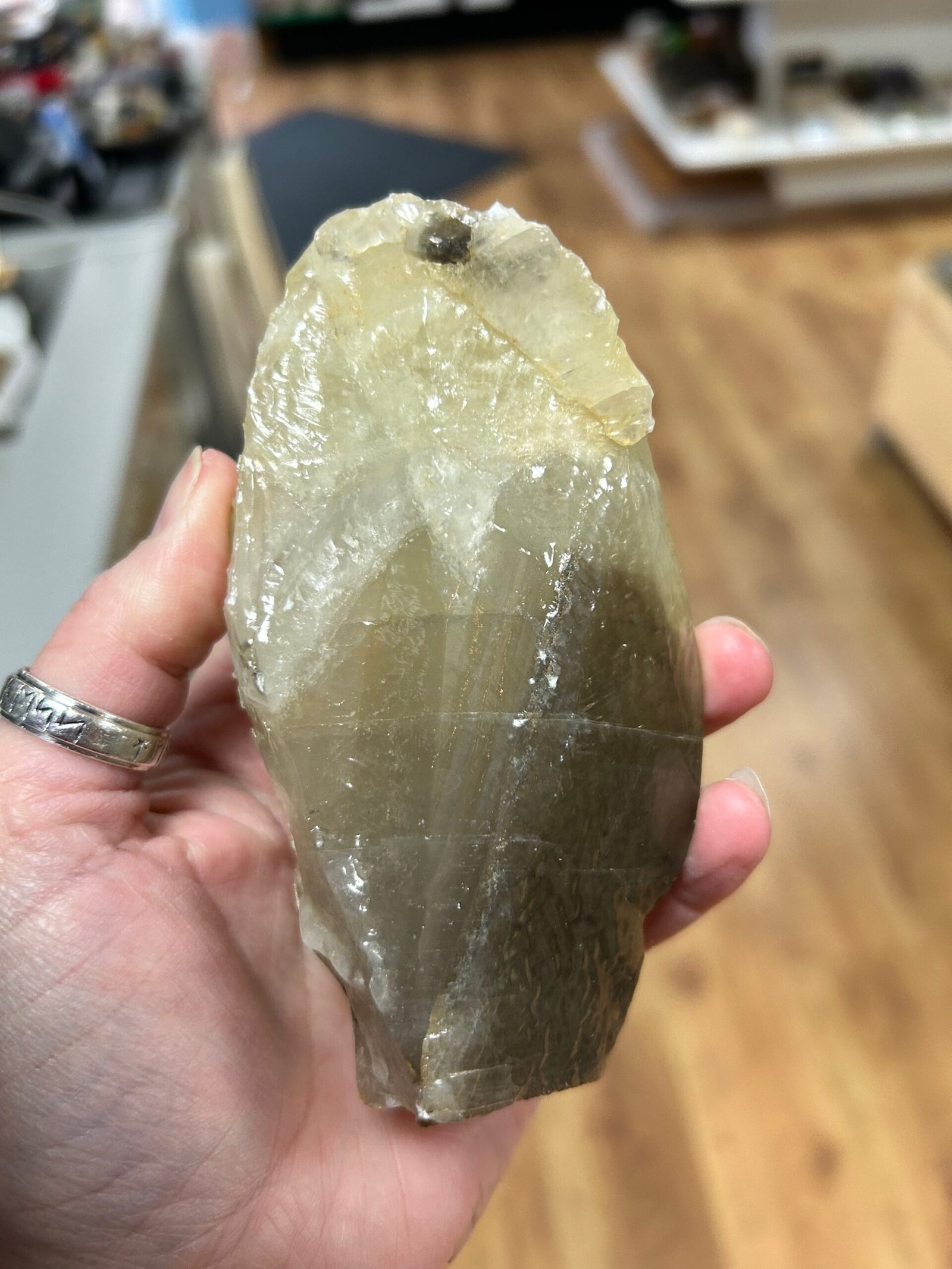 Dogs Tooth Calcite - Image 2