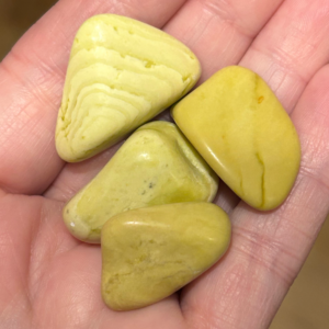 Serpentine Tumble Stone