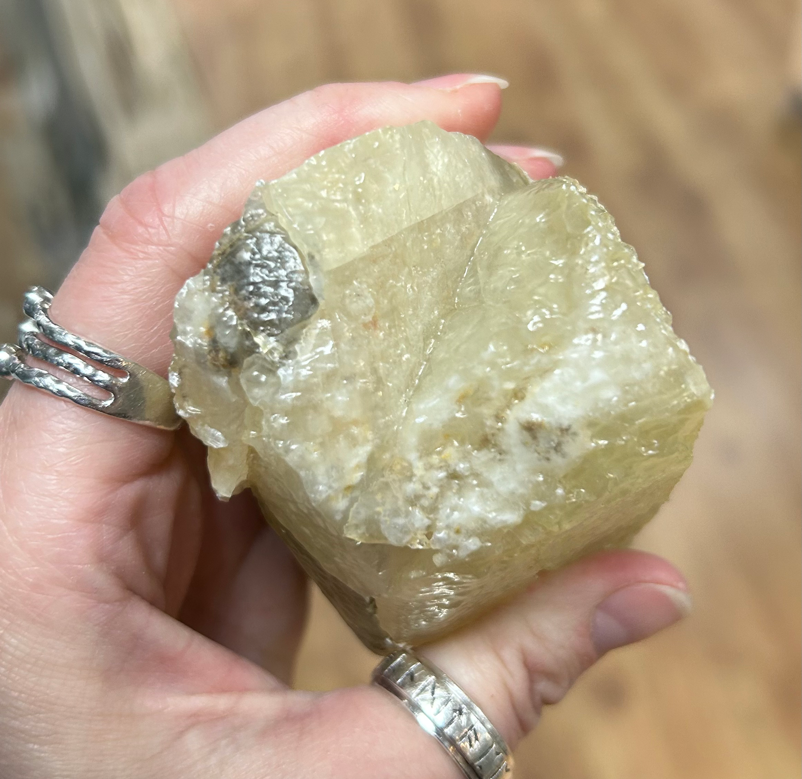 Dogs Tooth Calcite - Image 5