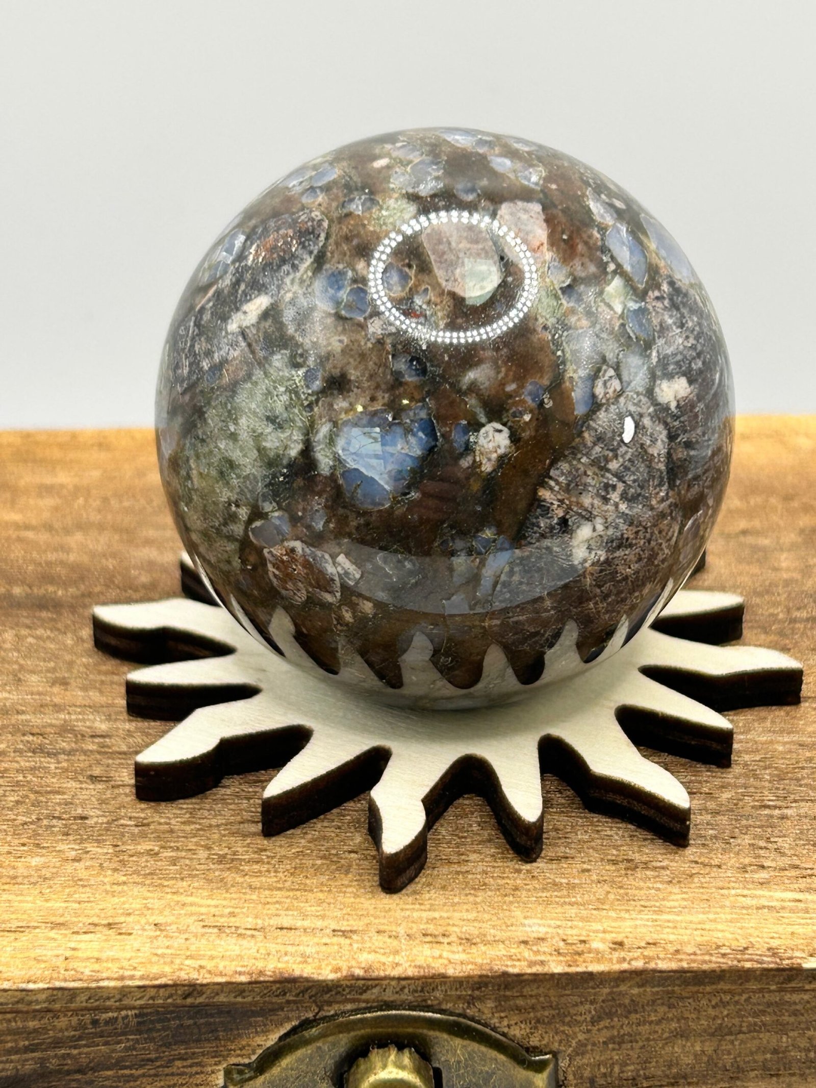 Que Sera Sphere - Image 2