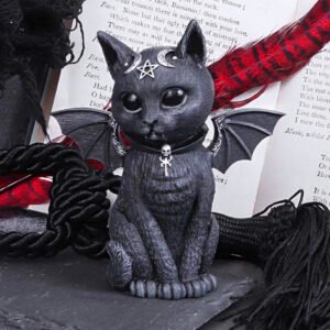 Malpuss Figurine