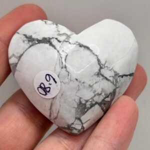 Howlite Heart Palm Stone