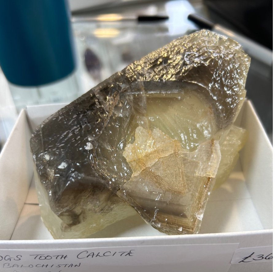 Dogs Tooth Calcite - Image 3