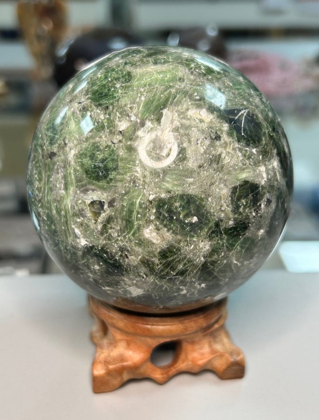 Diopside Sphere
