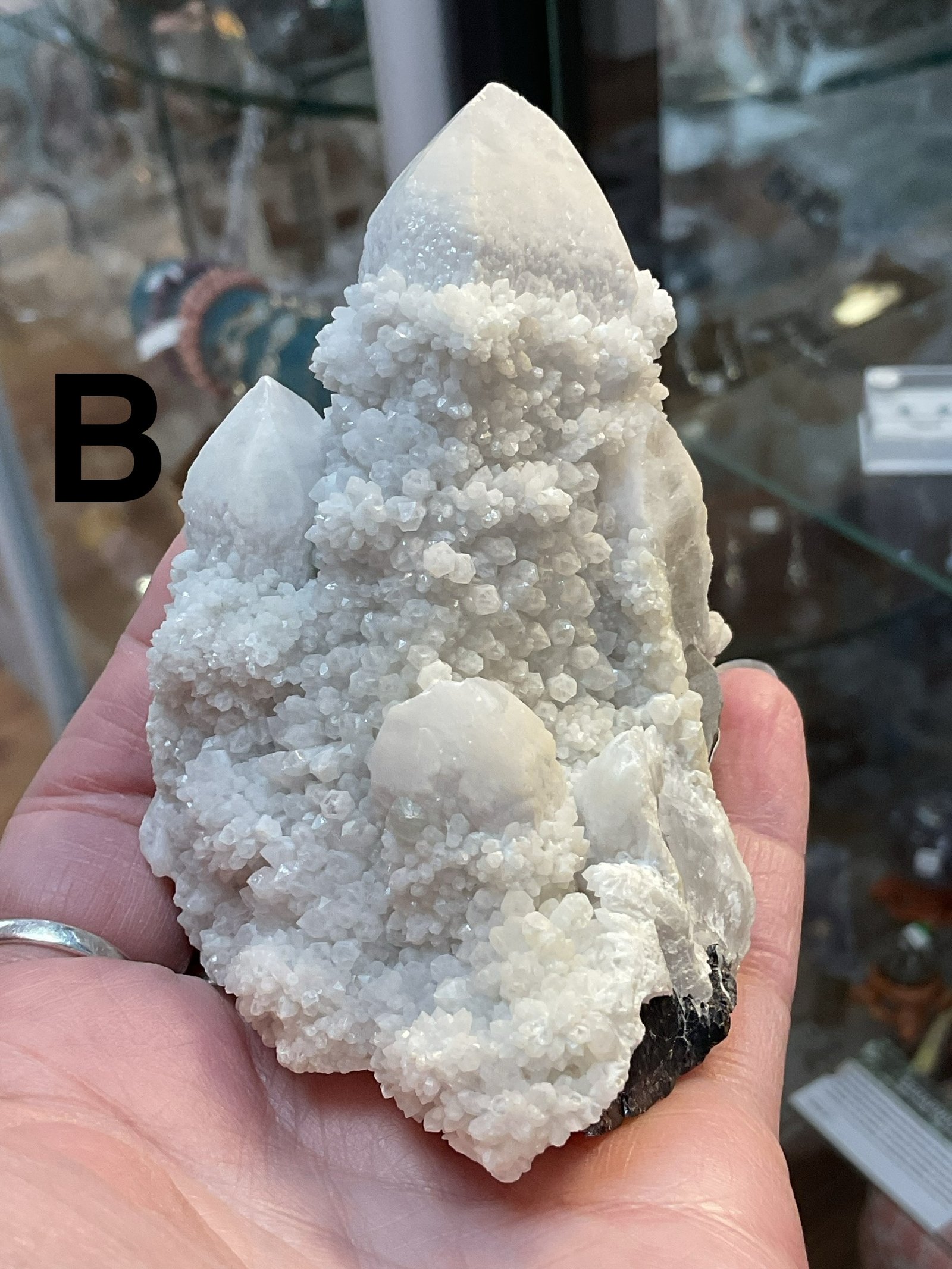 Mongolian ‘Candle’ Quartz - Image 10