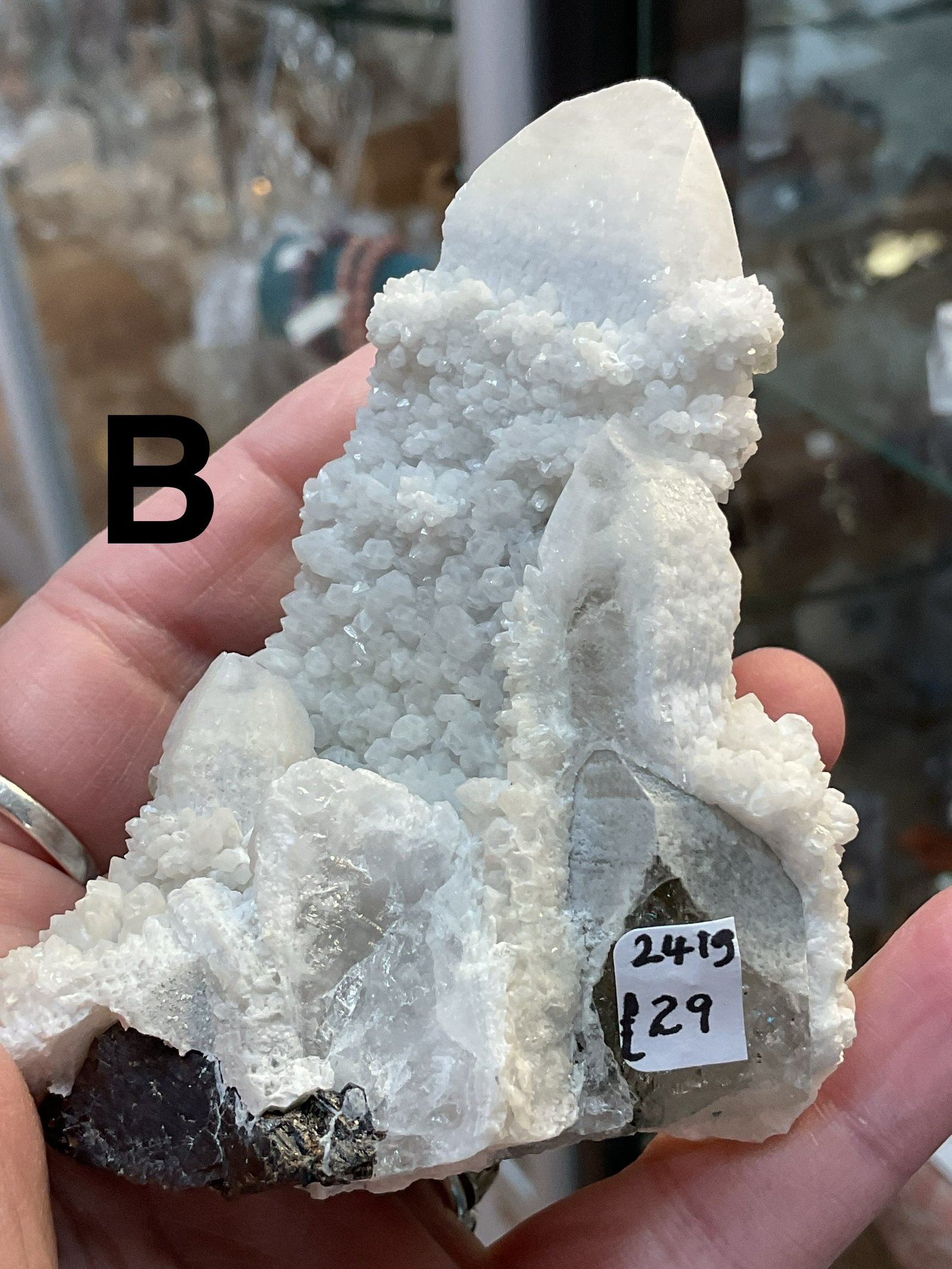 Mongolian ‘Candle’ Quartz - Image 11