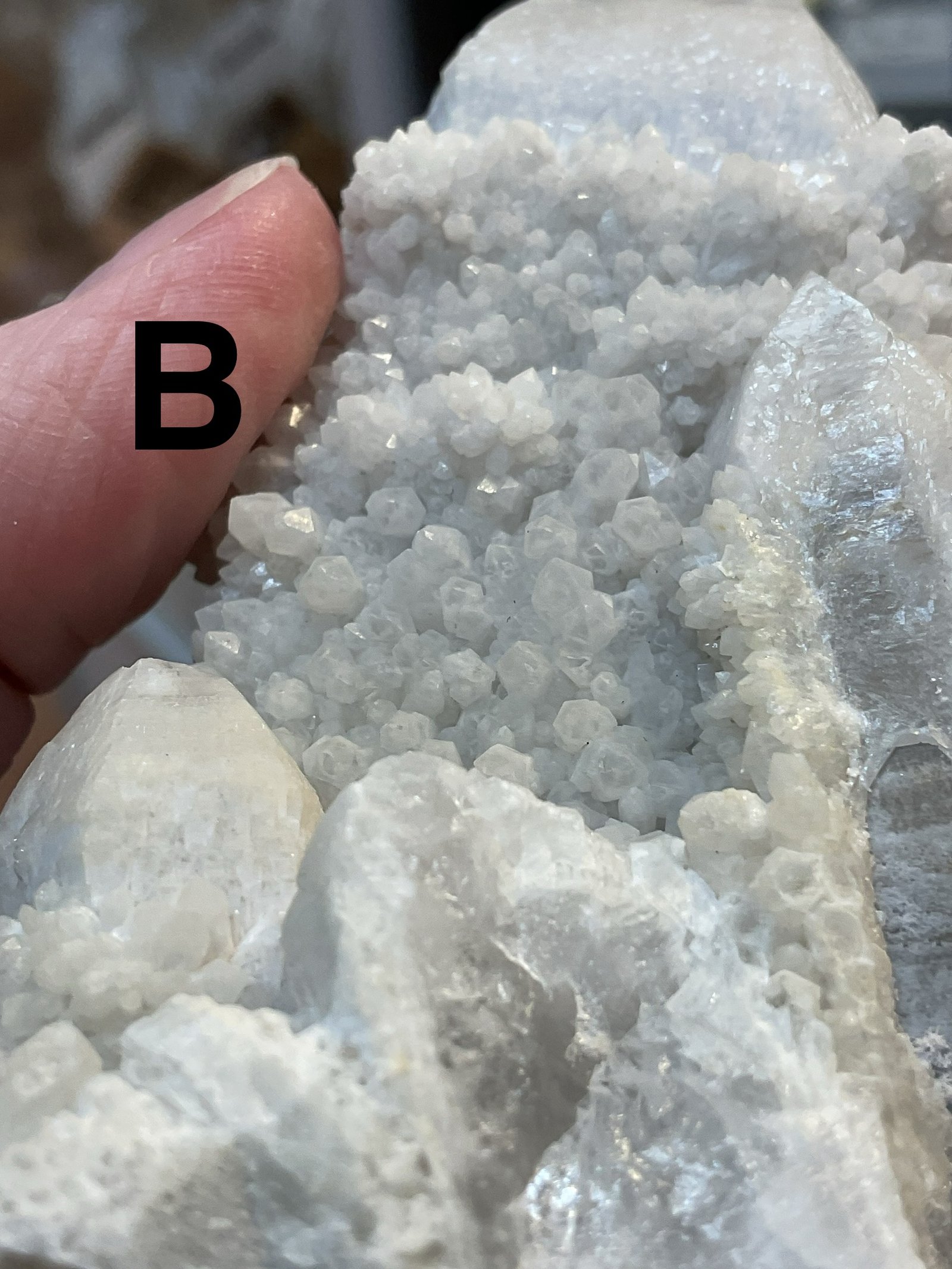 Mongolian ‘Candle’ Quartz - Image 16