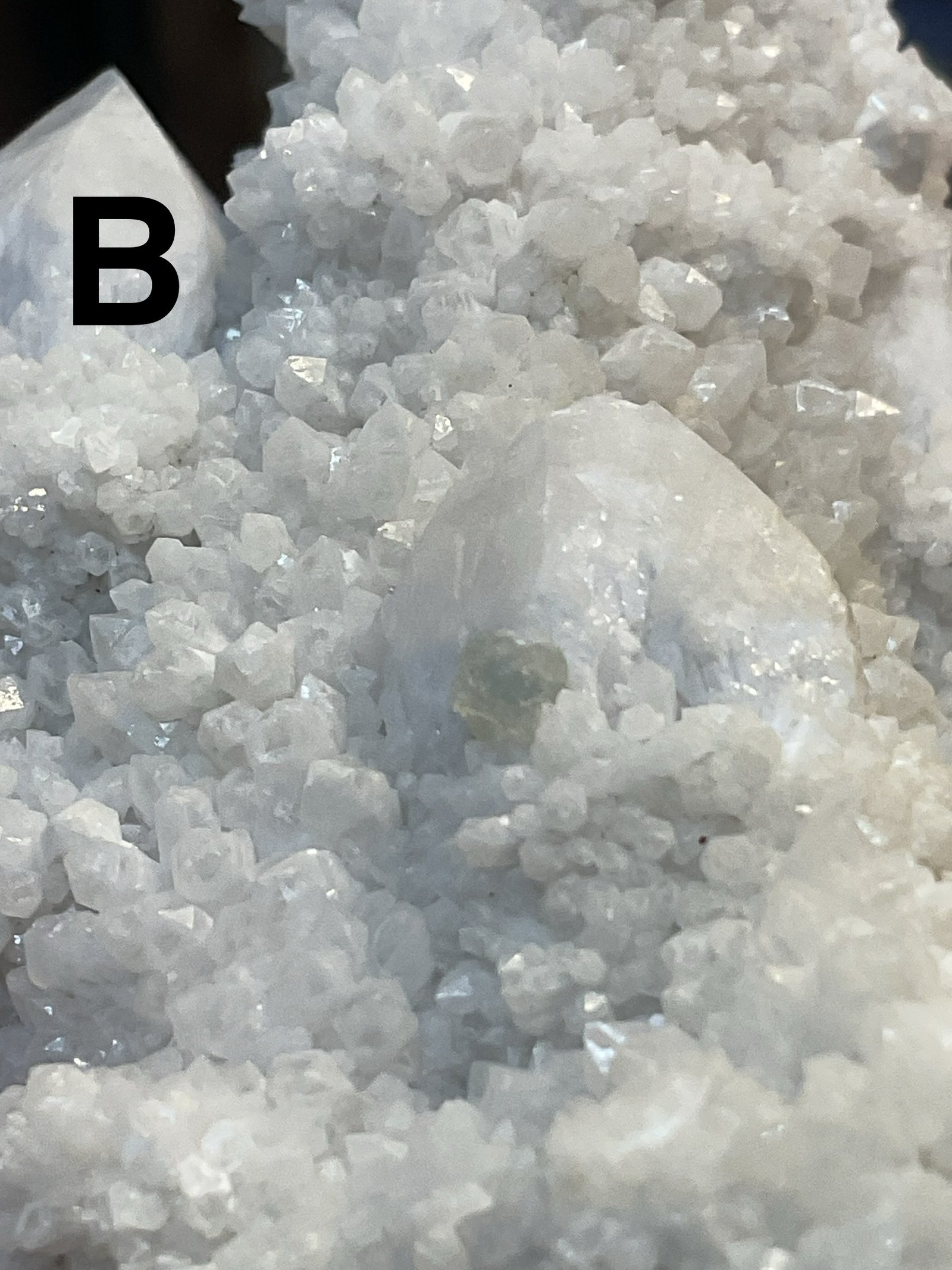 Mongolian ‘Candle’ Quartz - Image 17