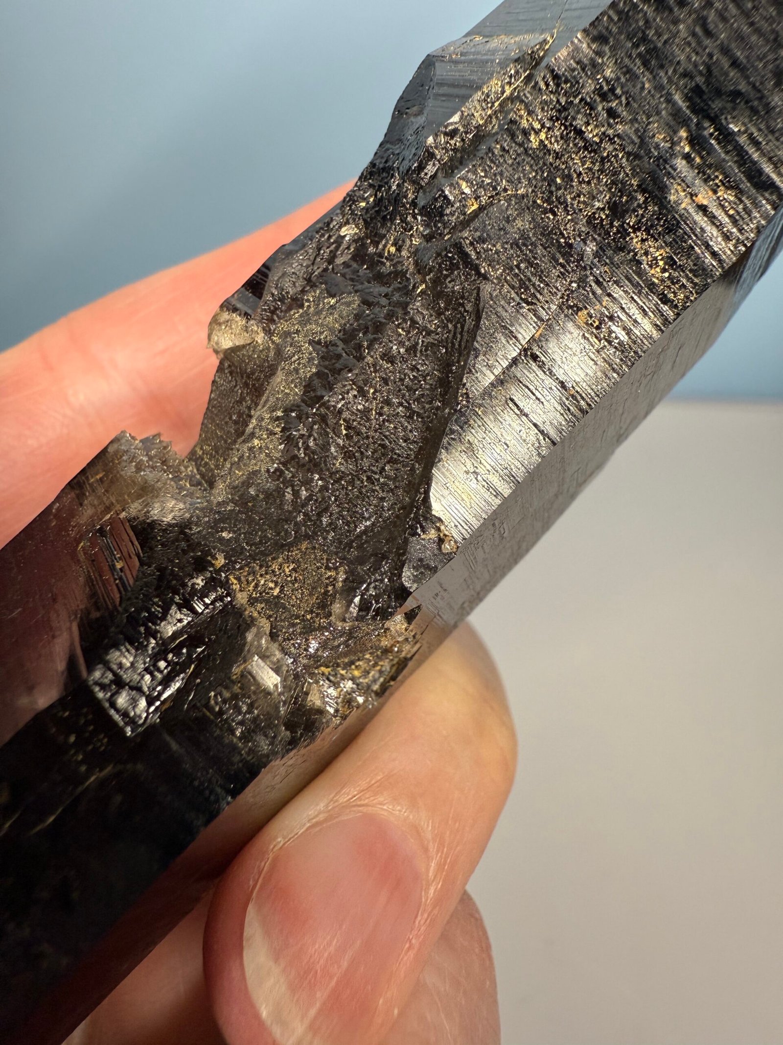 Malawi Smoky Quartz Natural DT - Image 9