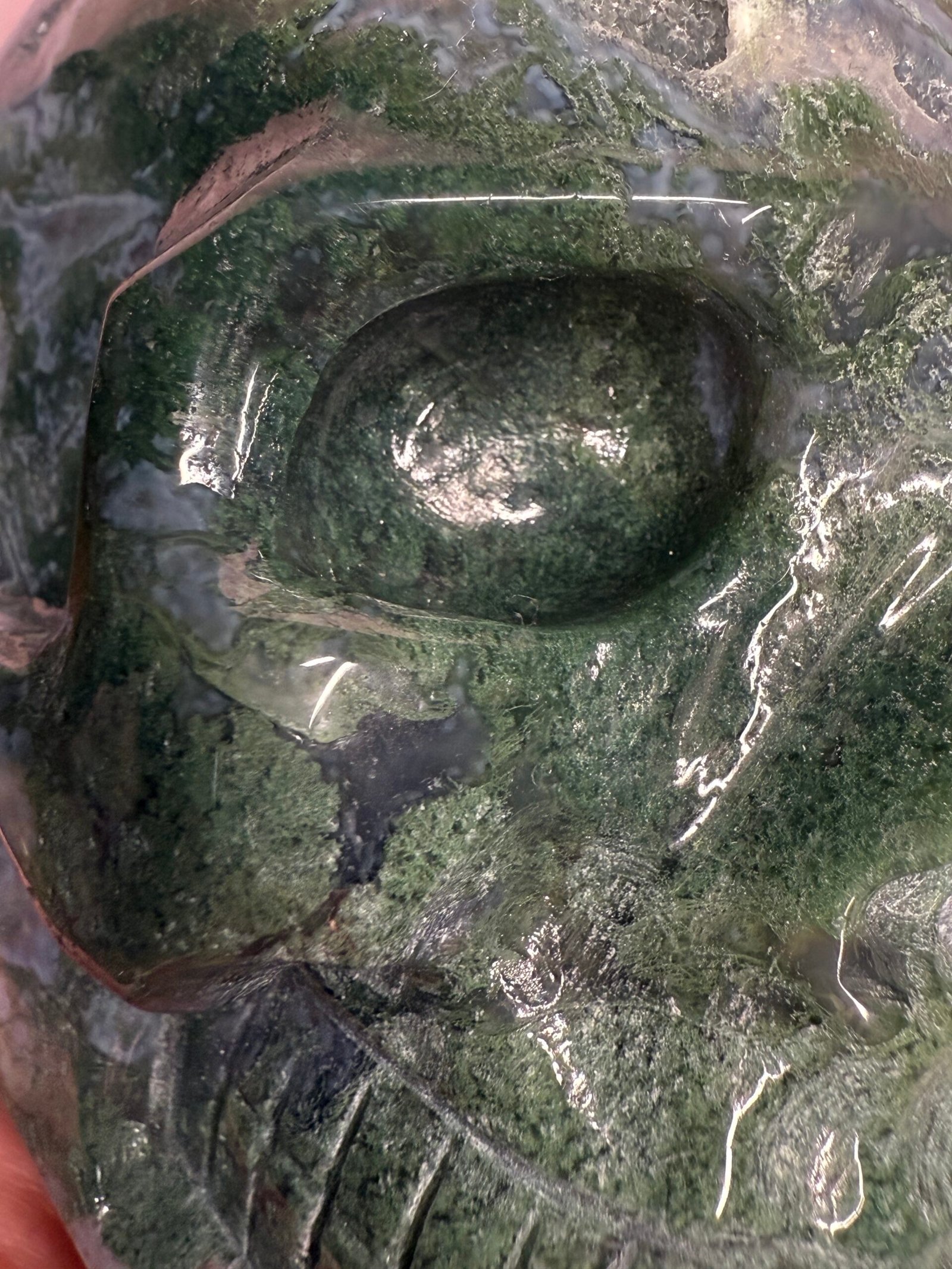 Moss Agate Skull Carving - Image 11