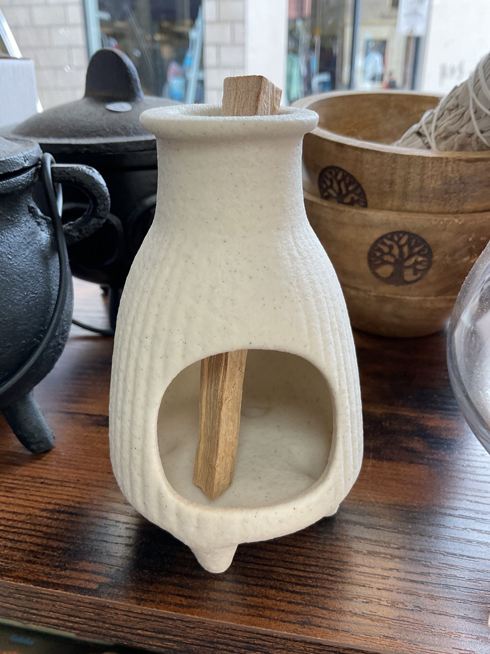 Palo Santo Ceramic Burner - Image 3