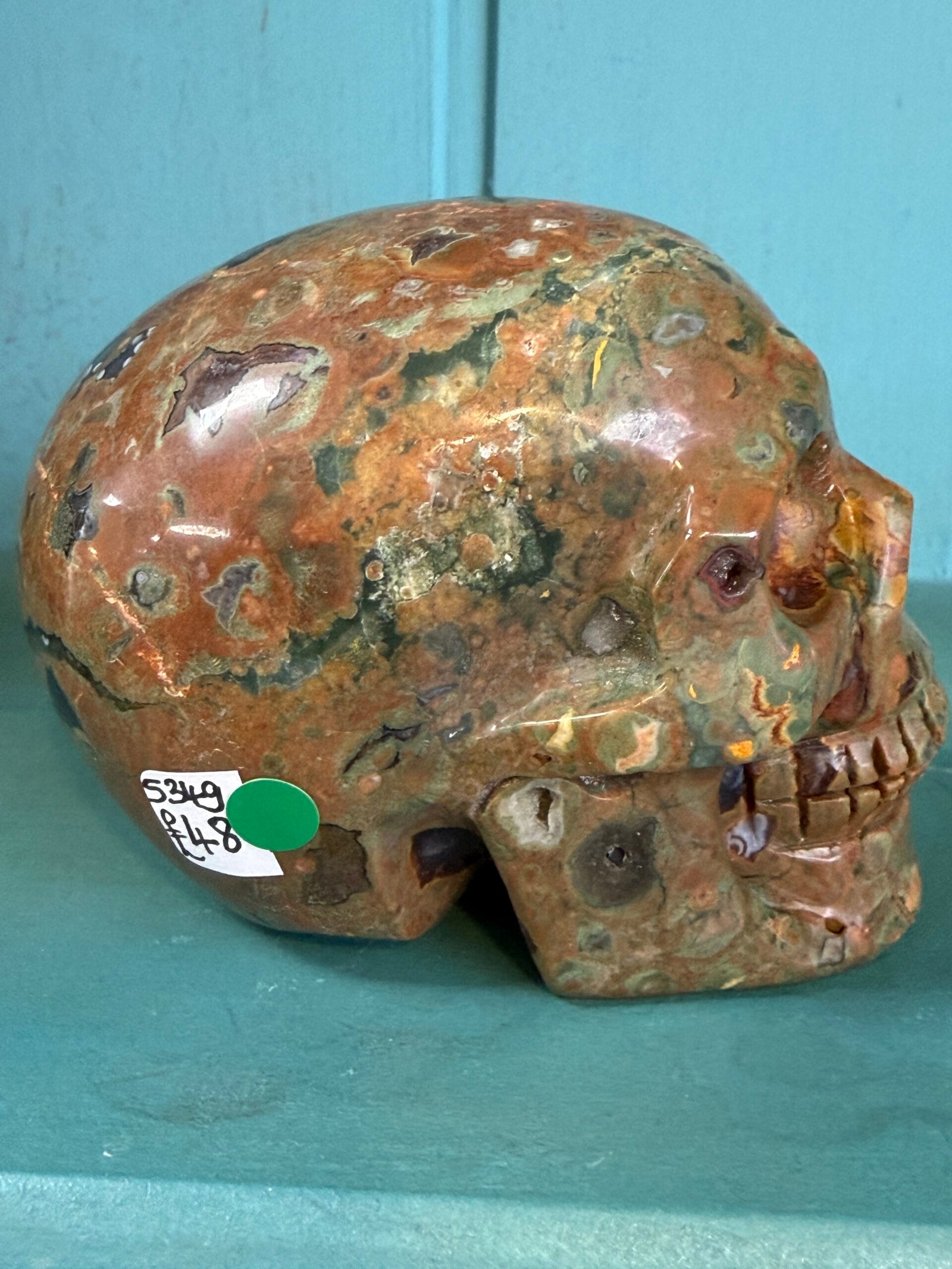 Rainforest Rhyolite Skull Carving - Image 5