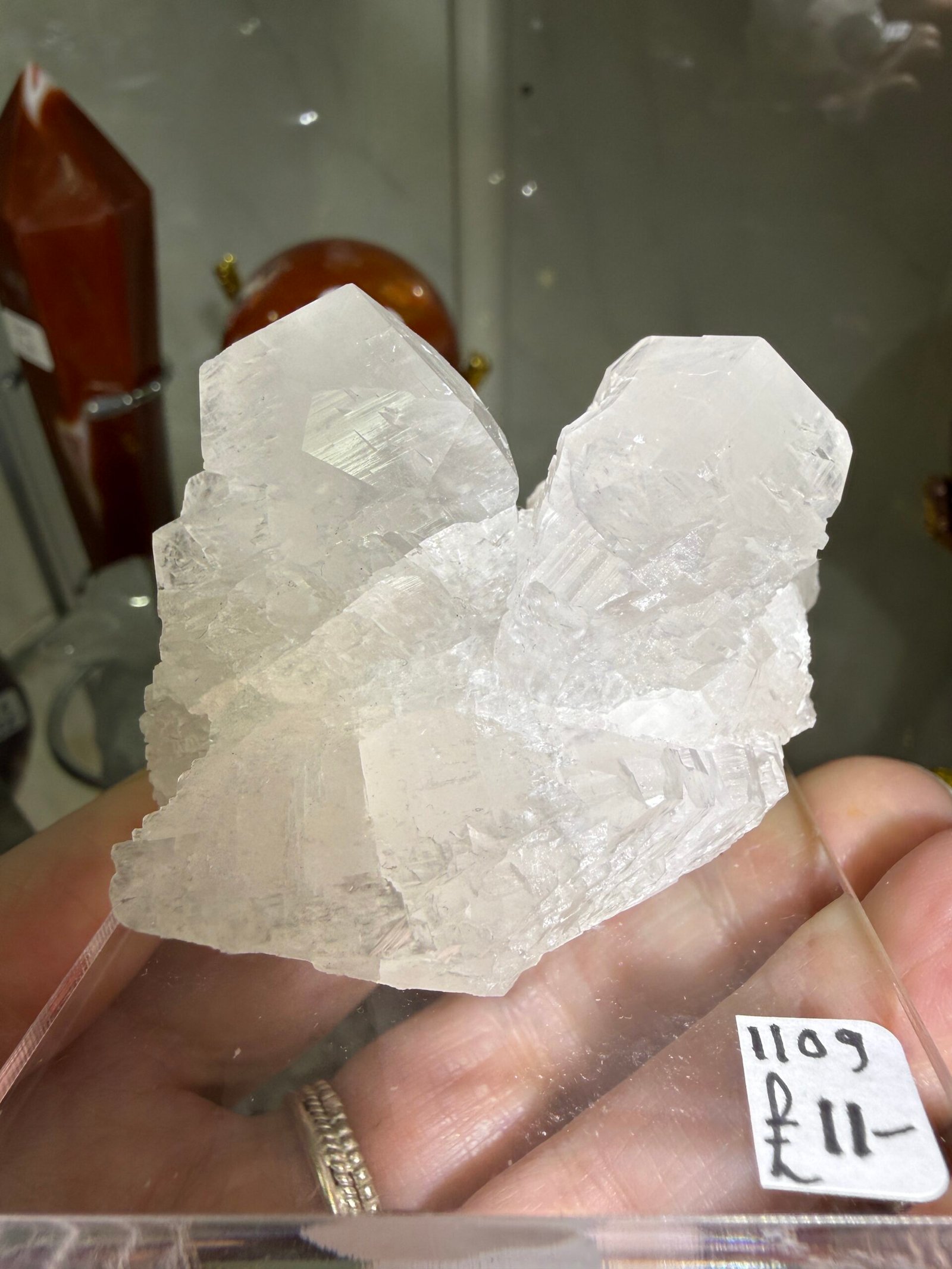 UV Reactive Pink Feather Calcite - Image 2