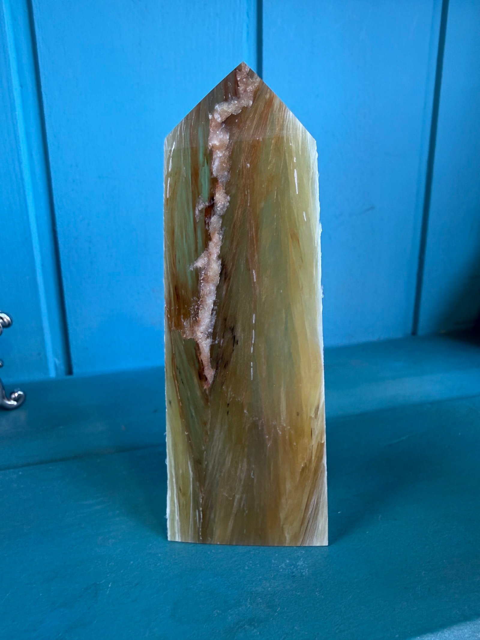 Golden Mica Tower - Image 2