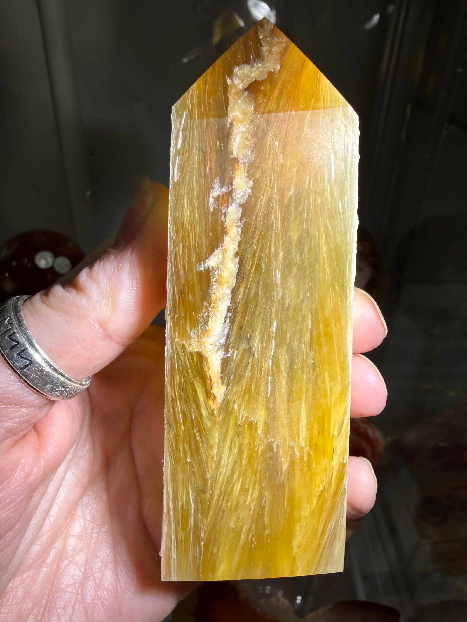 Golden Mica Tower - Image 8