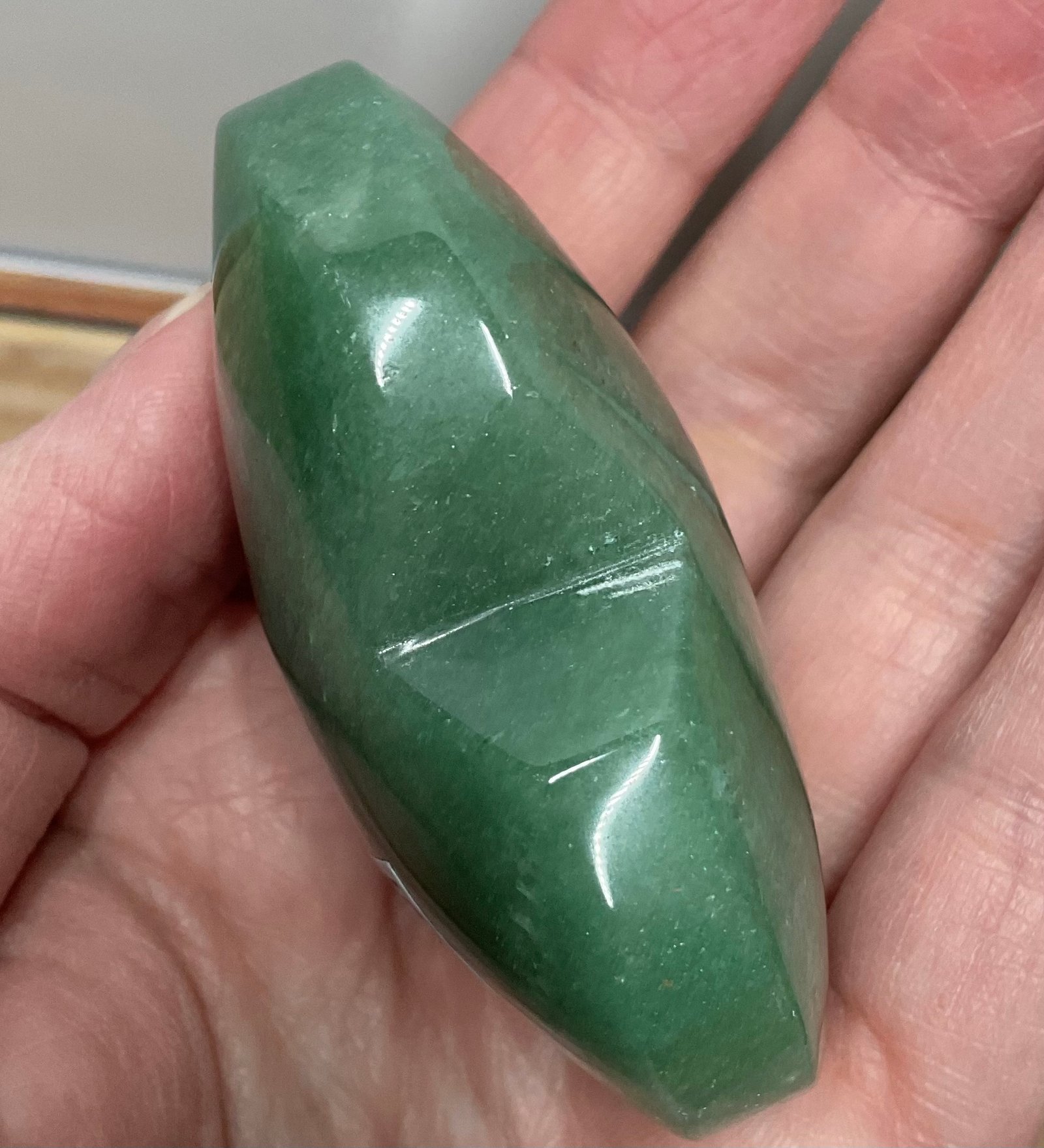 Green Aventurine Heart Palm Stone - Image 8