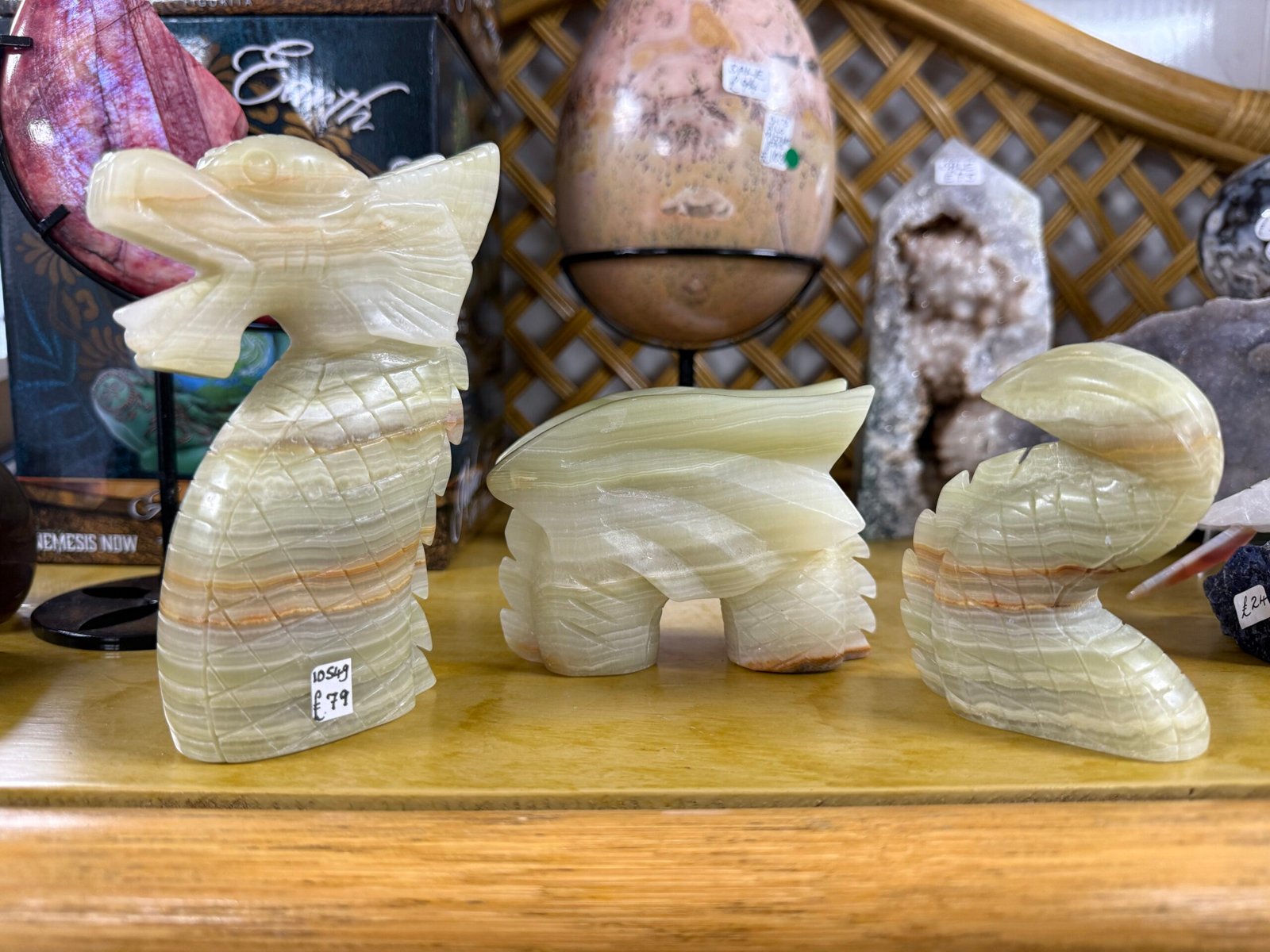 Green Banded Calcite 3 part Dragon Carving - Image 4