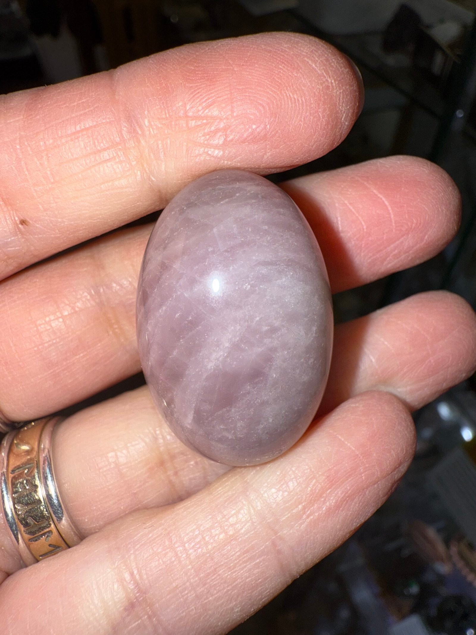 Lavender Rose Quartz Tumble Stone - Image 3