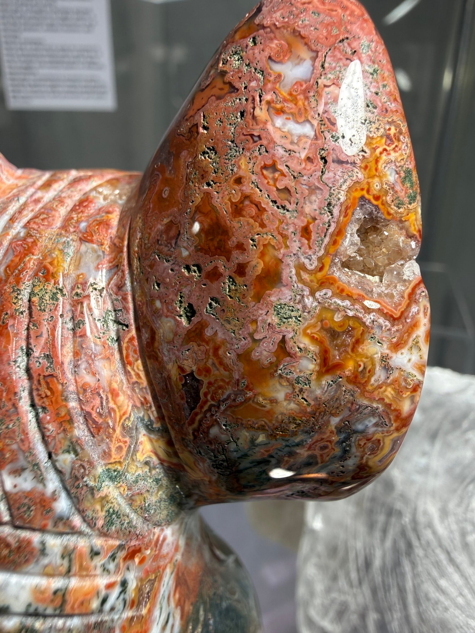 Colourful Moss Agate Cat Carving - Image 7