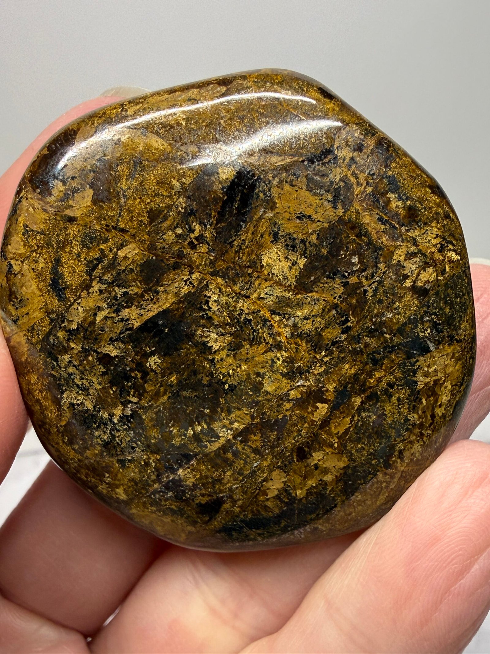 Bronzite Flat Palm Stone