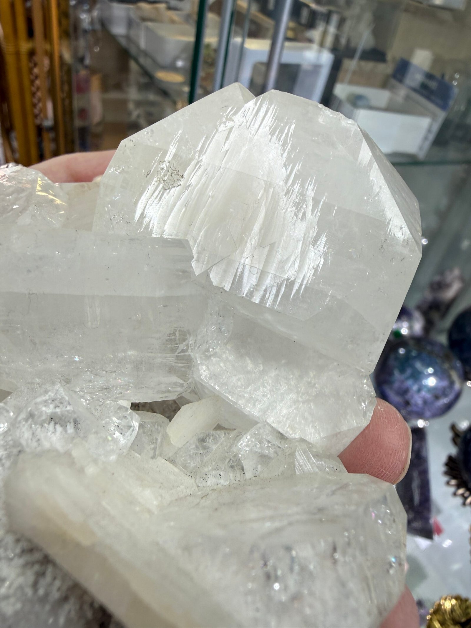 Apophyllite Specimen - Image 9