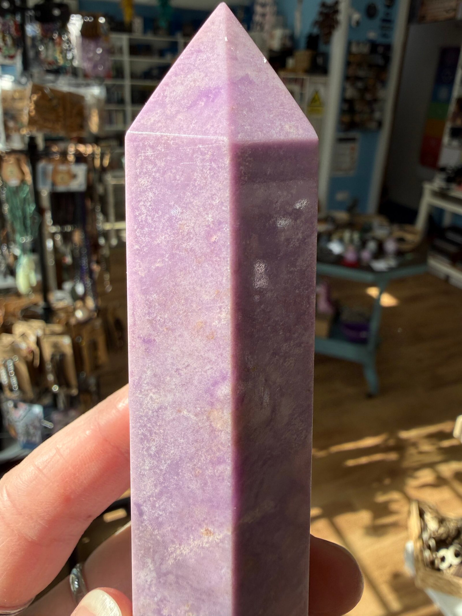 Large Phosphosiderite Tower - Image 6