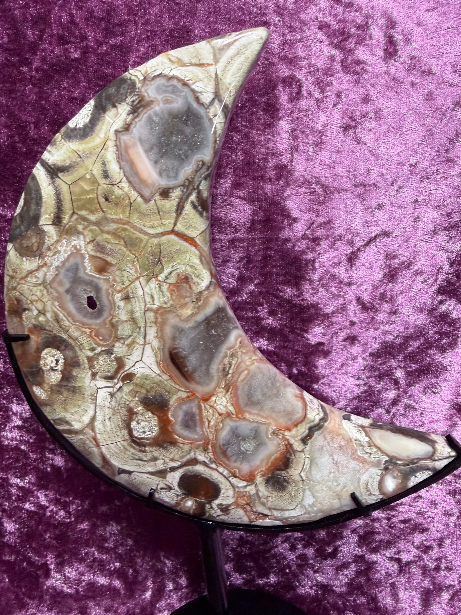 Money Agate Moon on Stand - Image 4