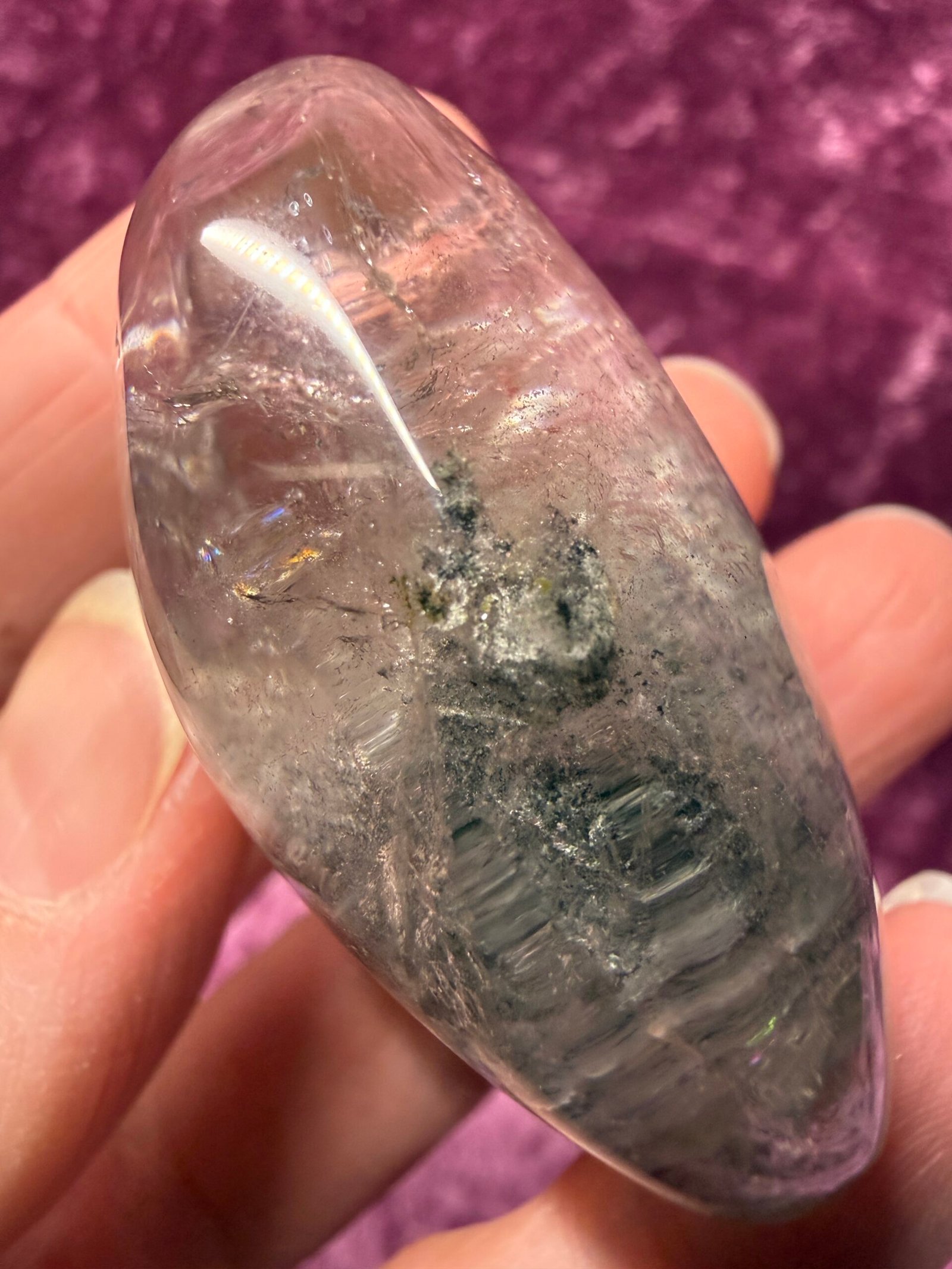Garden Quartz (Lodolite) Palm Stone - Image 4