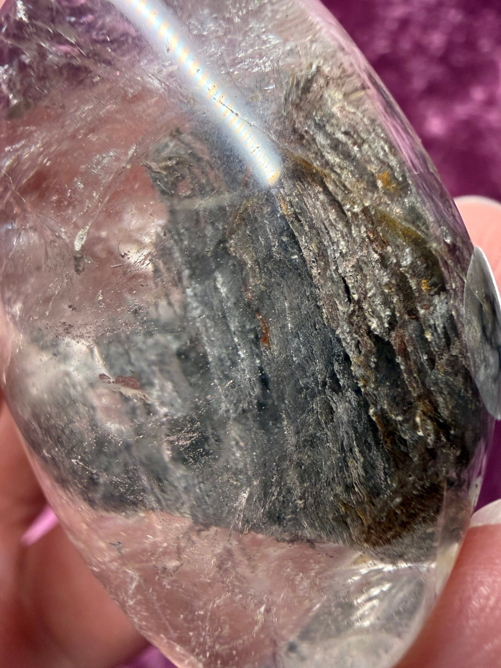 Garden Quartz (Lodolite) Palm Stone - Image 5