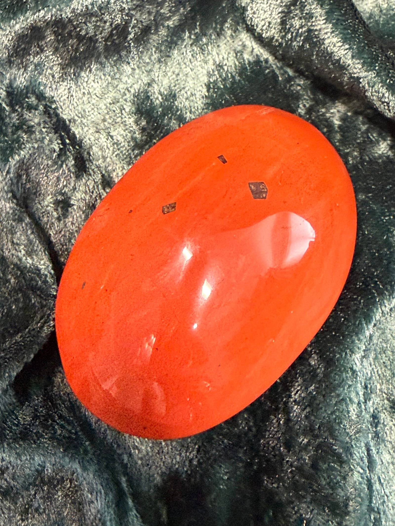 Red Jasper Palm Stone