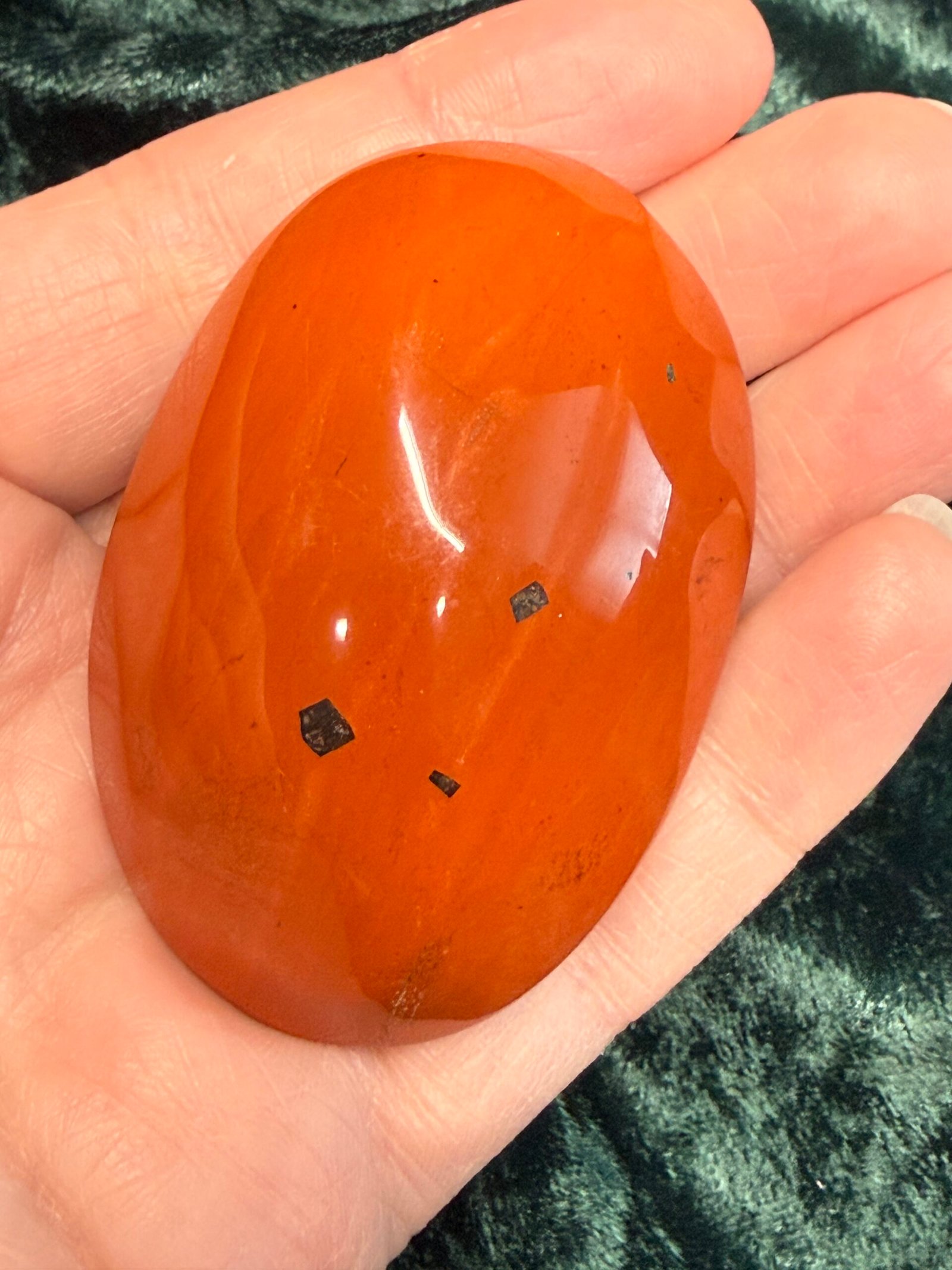 Red Jasper Palm Stone - Image 4
