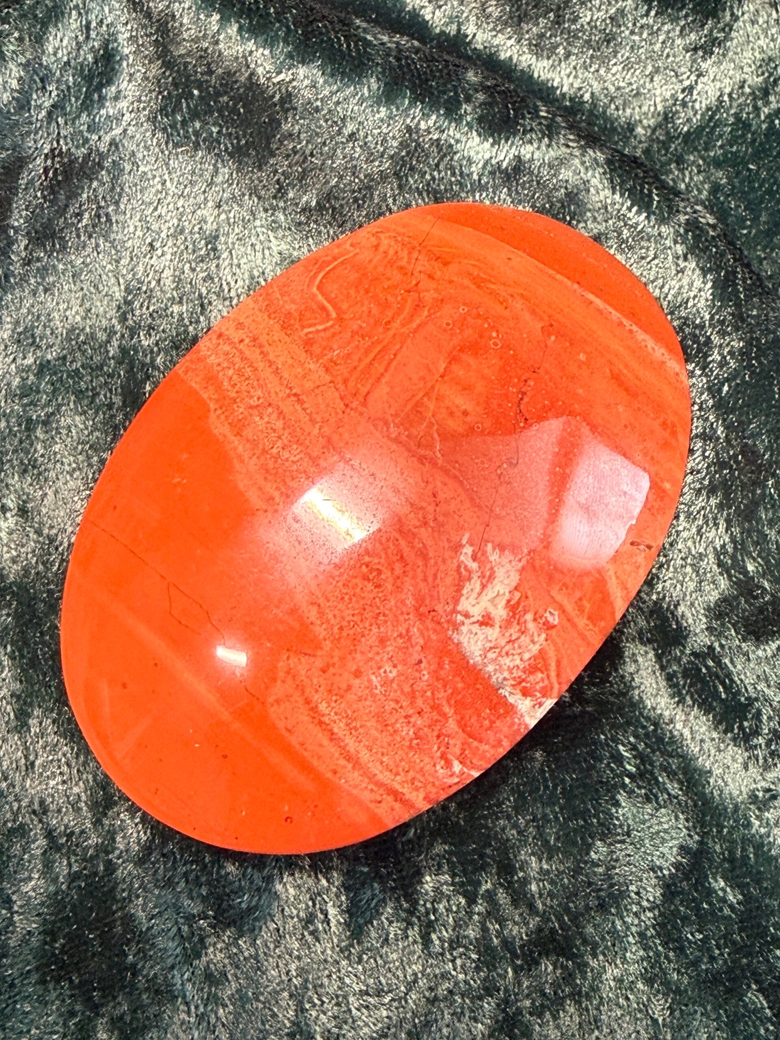 Red Jasper Palm Stone