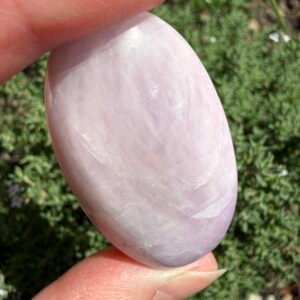 Kunzite Palm Stone