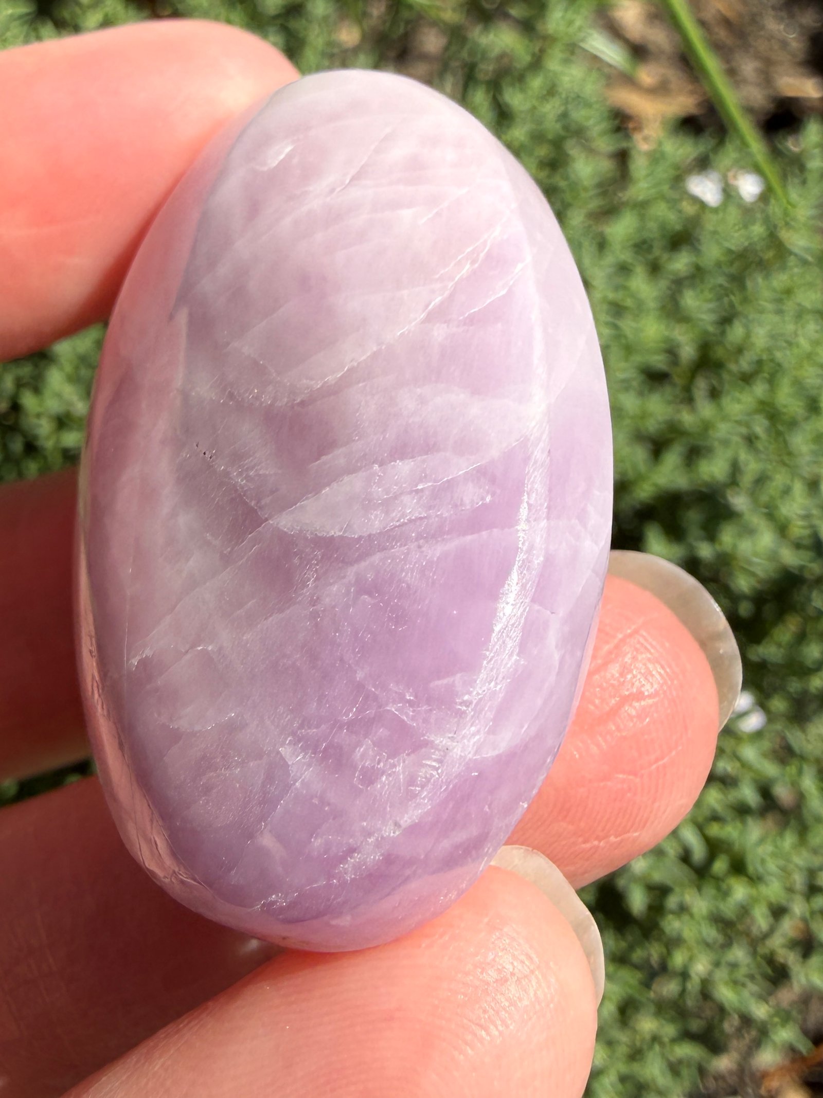 Kunzite Palm Stone - Image 6