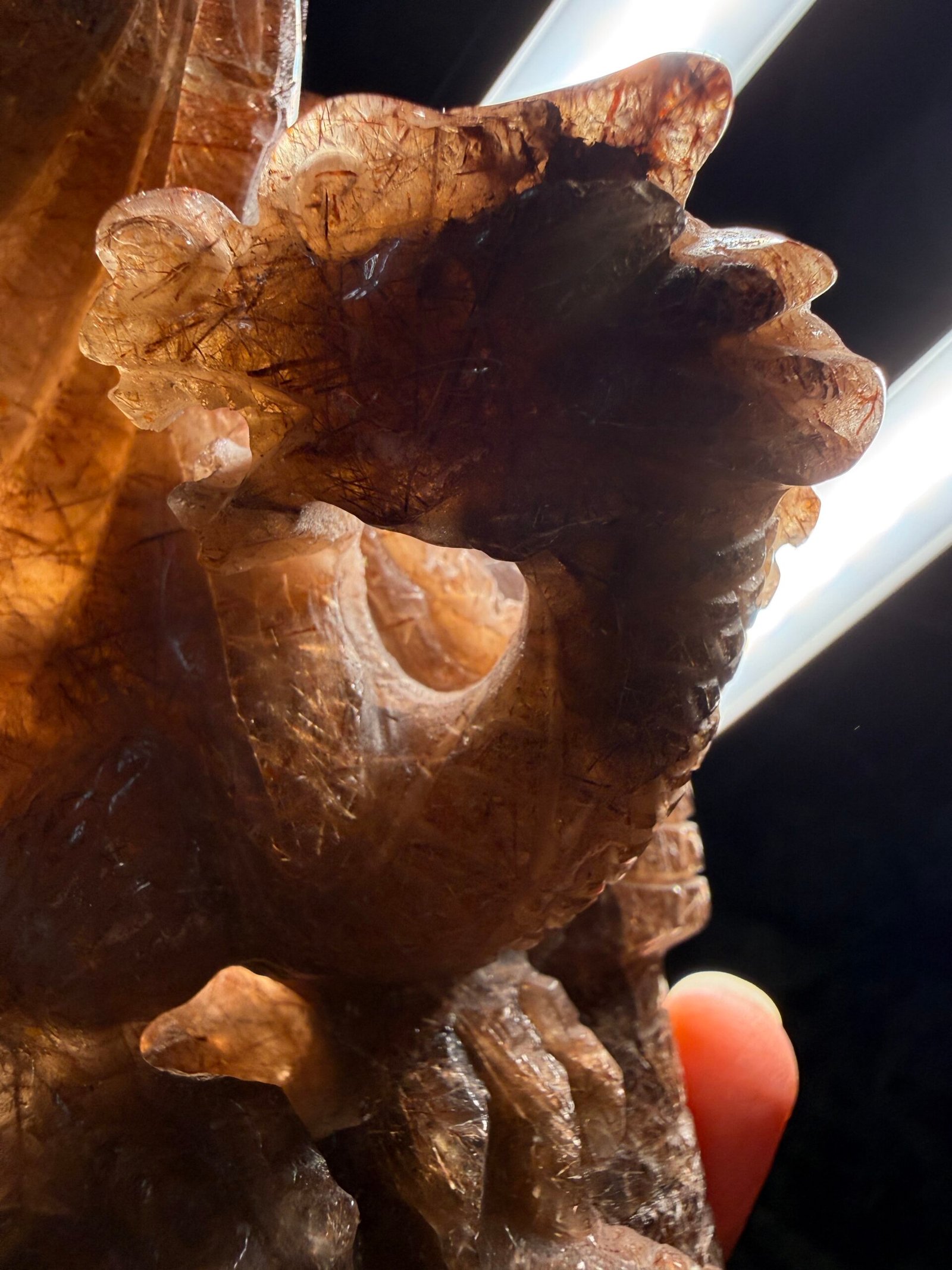 Copper Rutile Quartz Dragon Carving - Image 8