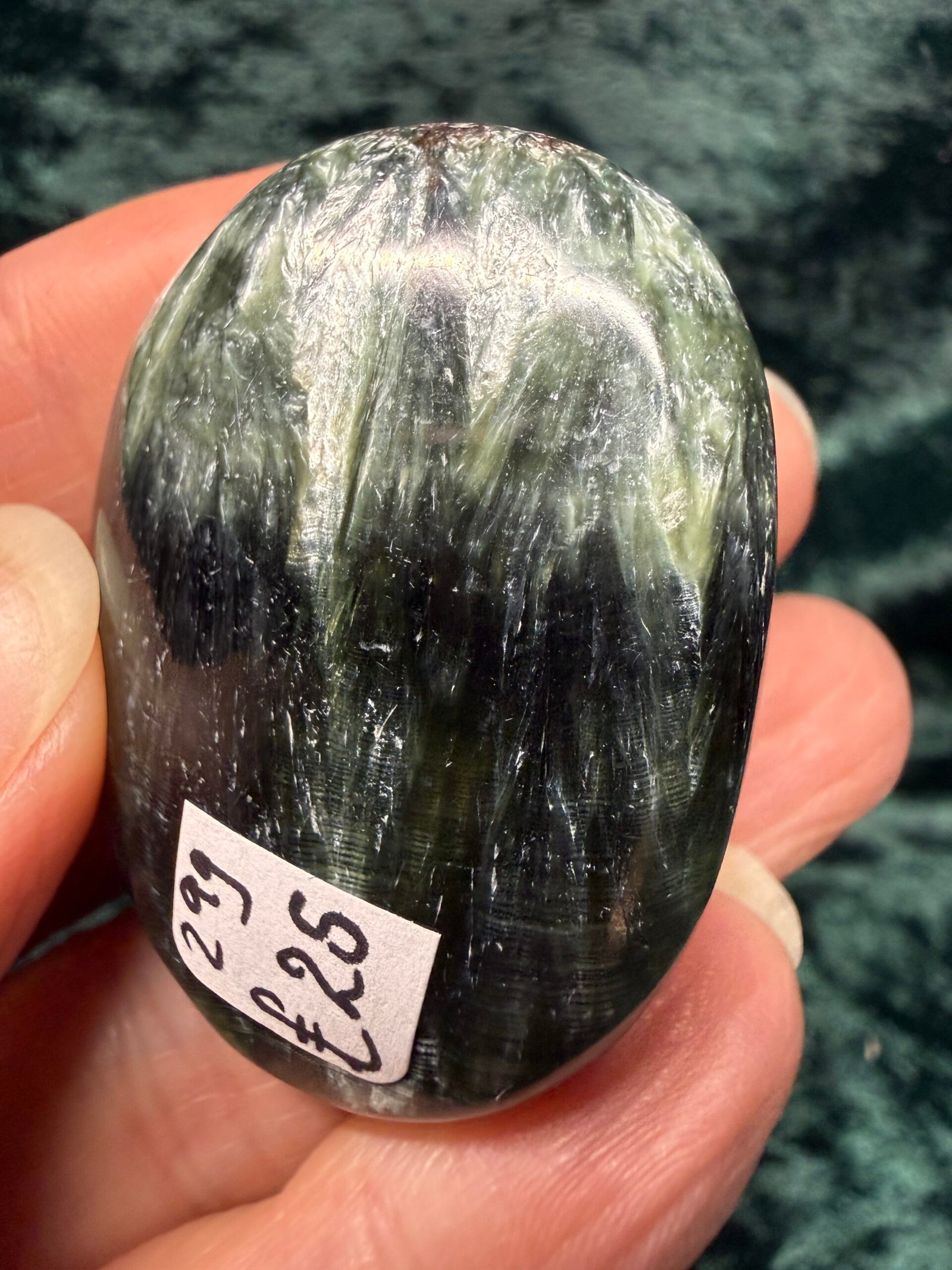 Seraphinite Palm Stone - Image 4
