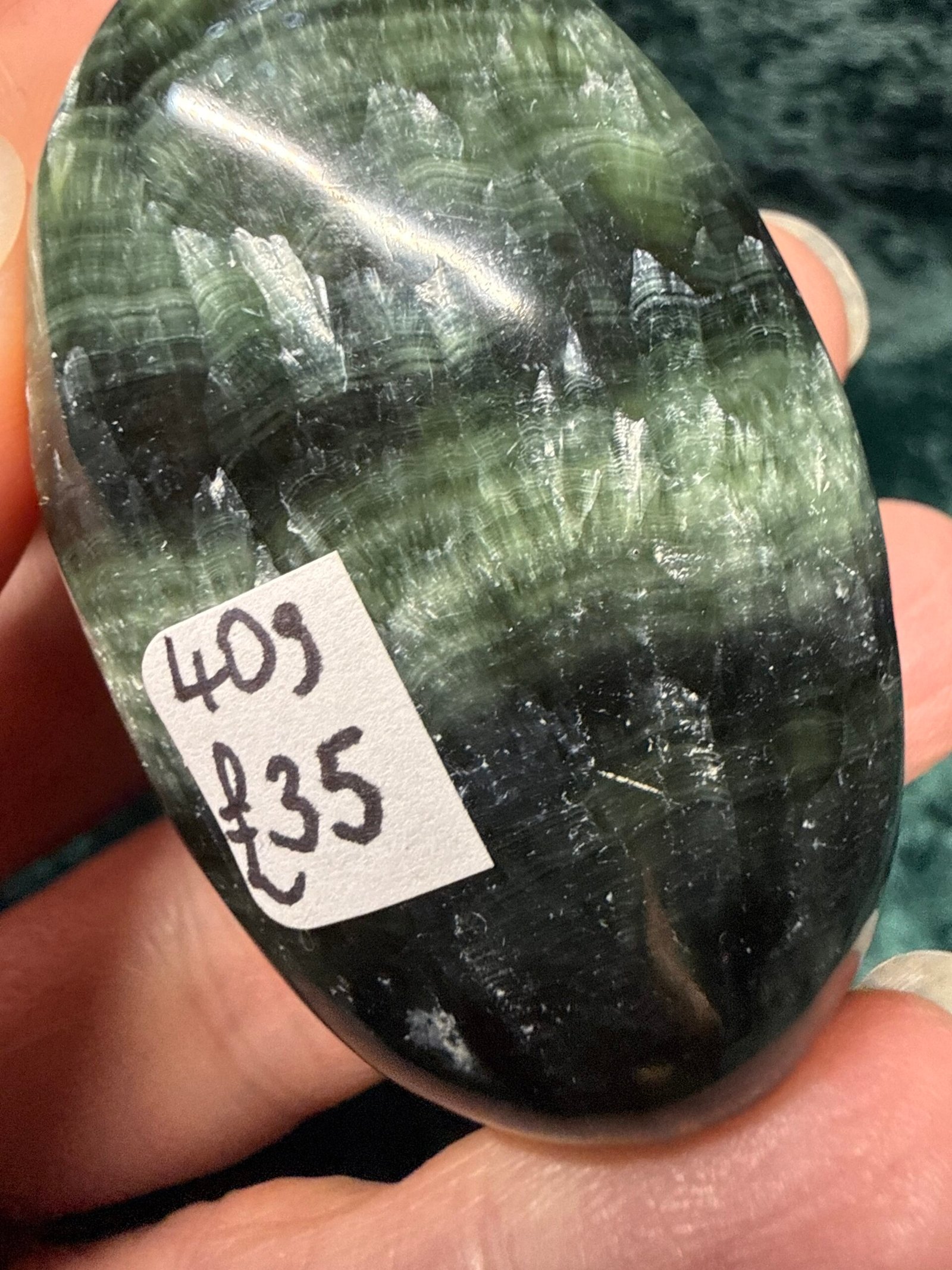Seraphinite Palm Stone - Image 5