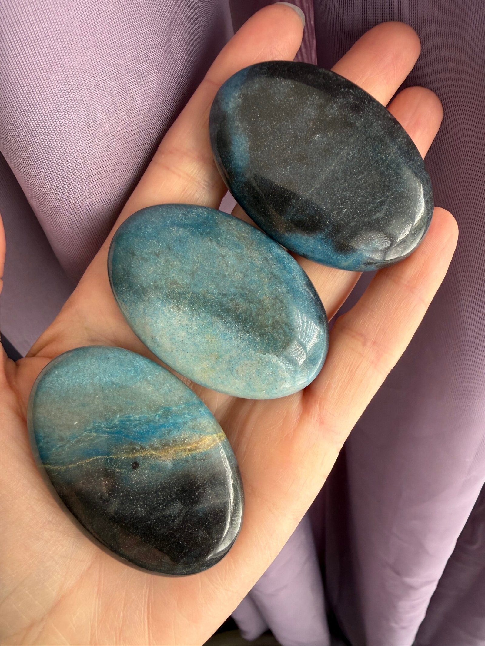 Trolleite Palm Stone