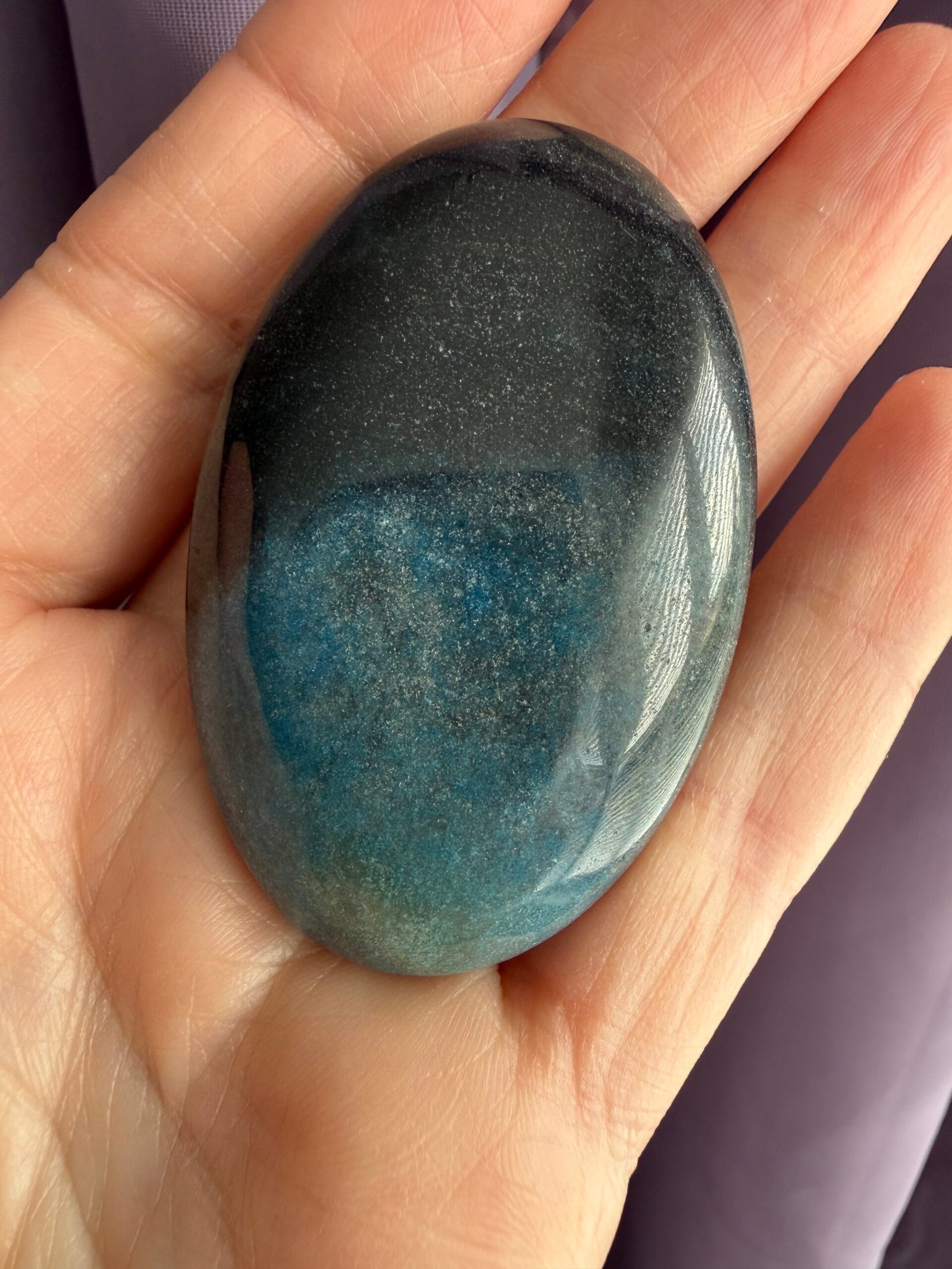 Trolleite Palm Stone - Image 3
