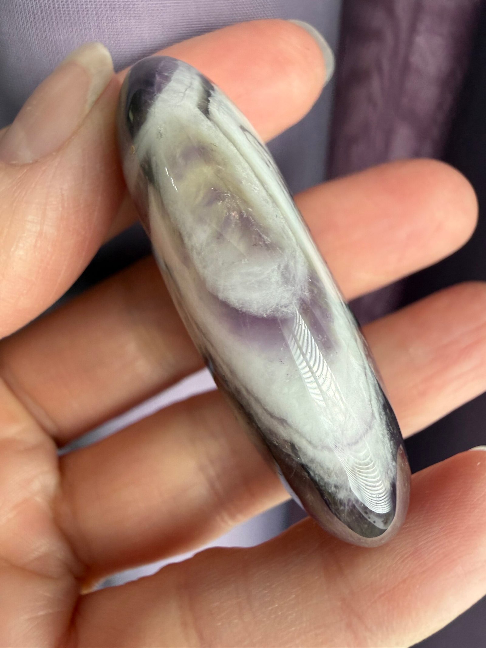 Chevron Amethyst Palm Stone - Image 4